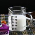 Bicchiere da latte riutilizzabile con misurino